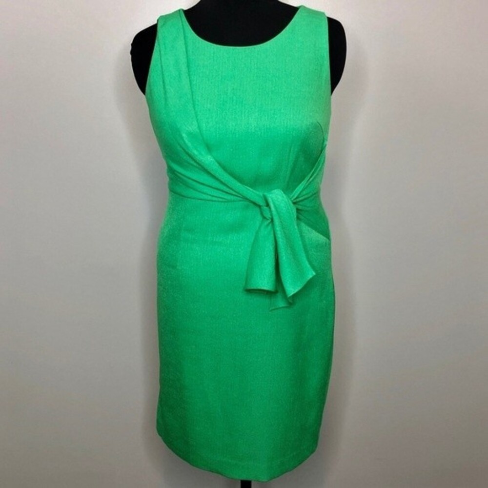 Limited front tie green sleeveless dress size 10‎